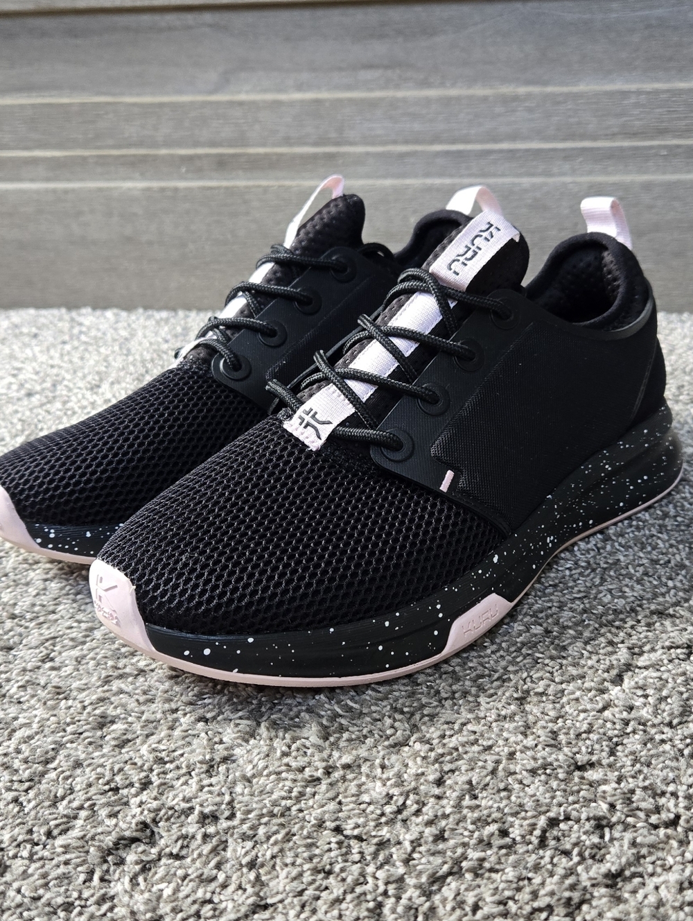 KURU Atom Sneakers NEW size 7.5 WIDE - Picture 2 of 12